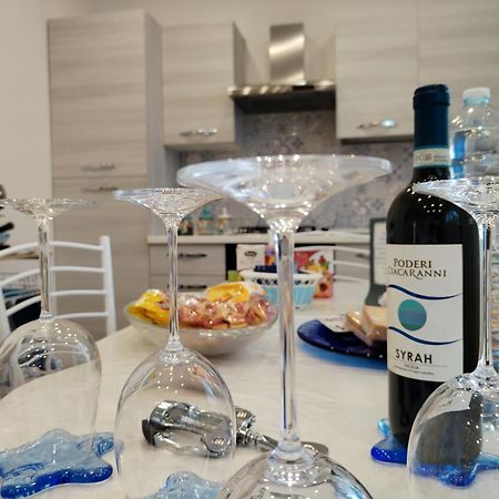 Вилла Momaliar House Кампофеличе-ди-Роччелла Экстерьер фото