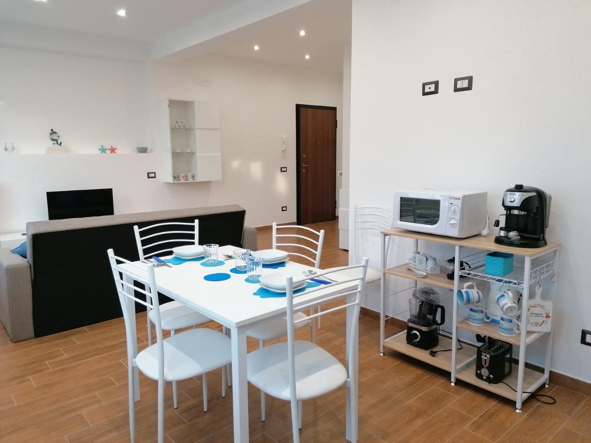 Вилла Momaliar House Кампофеличе-ди-Роччелла Экстерьер фото