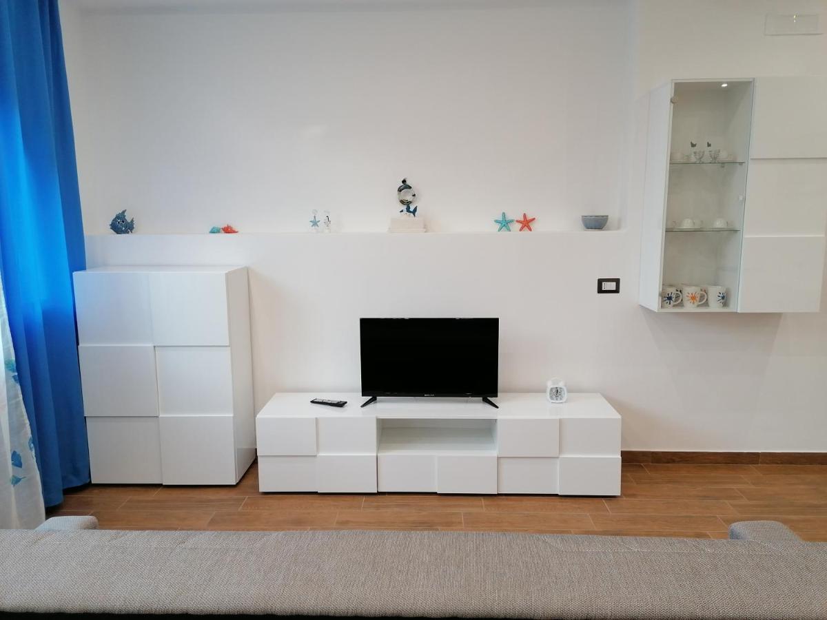 Вилла Momaliar House Кампофеличе-ди-Роччелла Экстерьер фото