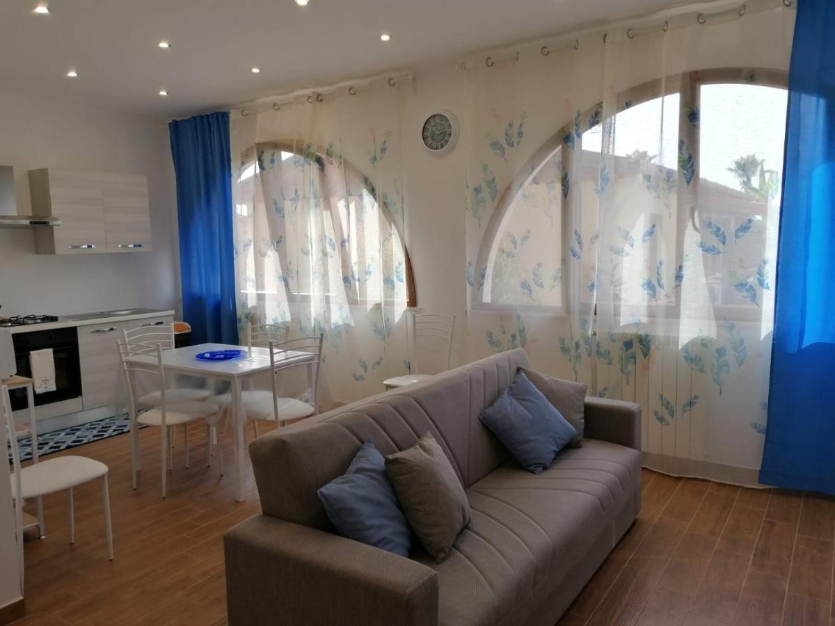 Вилла Momaliar House Кампофеличе-ди-Роччелла Экстерьер фото
