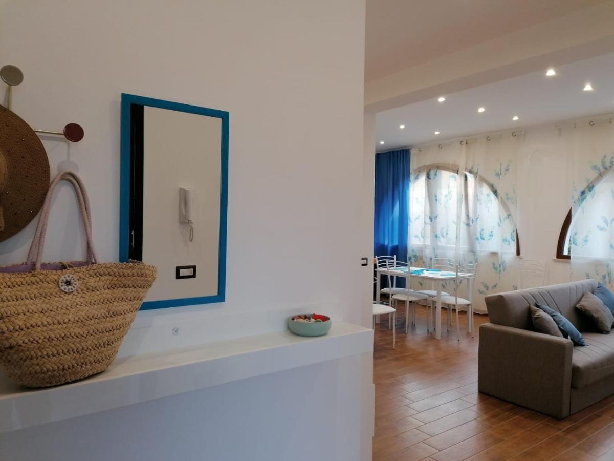 Вилла Momaliar House Кампофеличе-ди-Роччелла Экстерьер фото