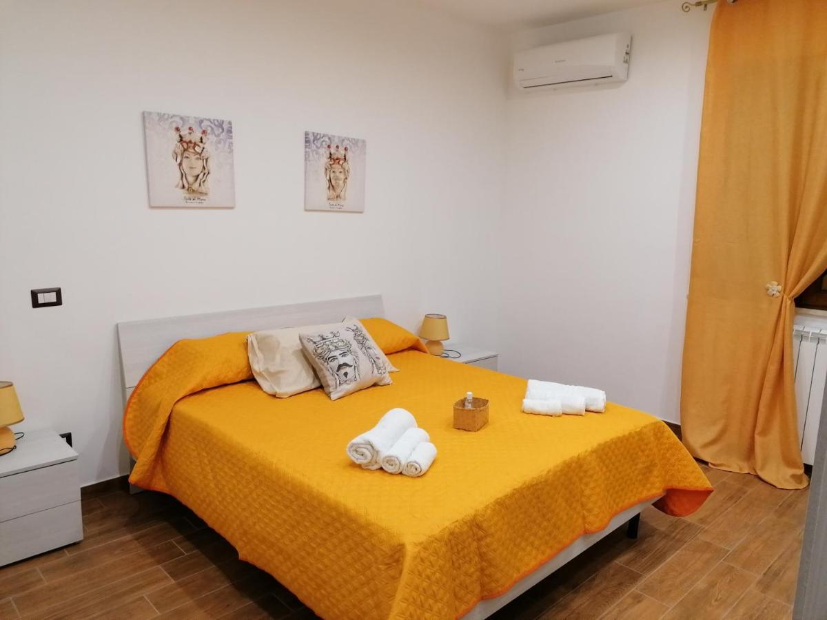 Вилла Momaliar House Кампофеличе-ди-Роччелла Экстерьер фото