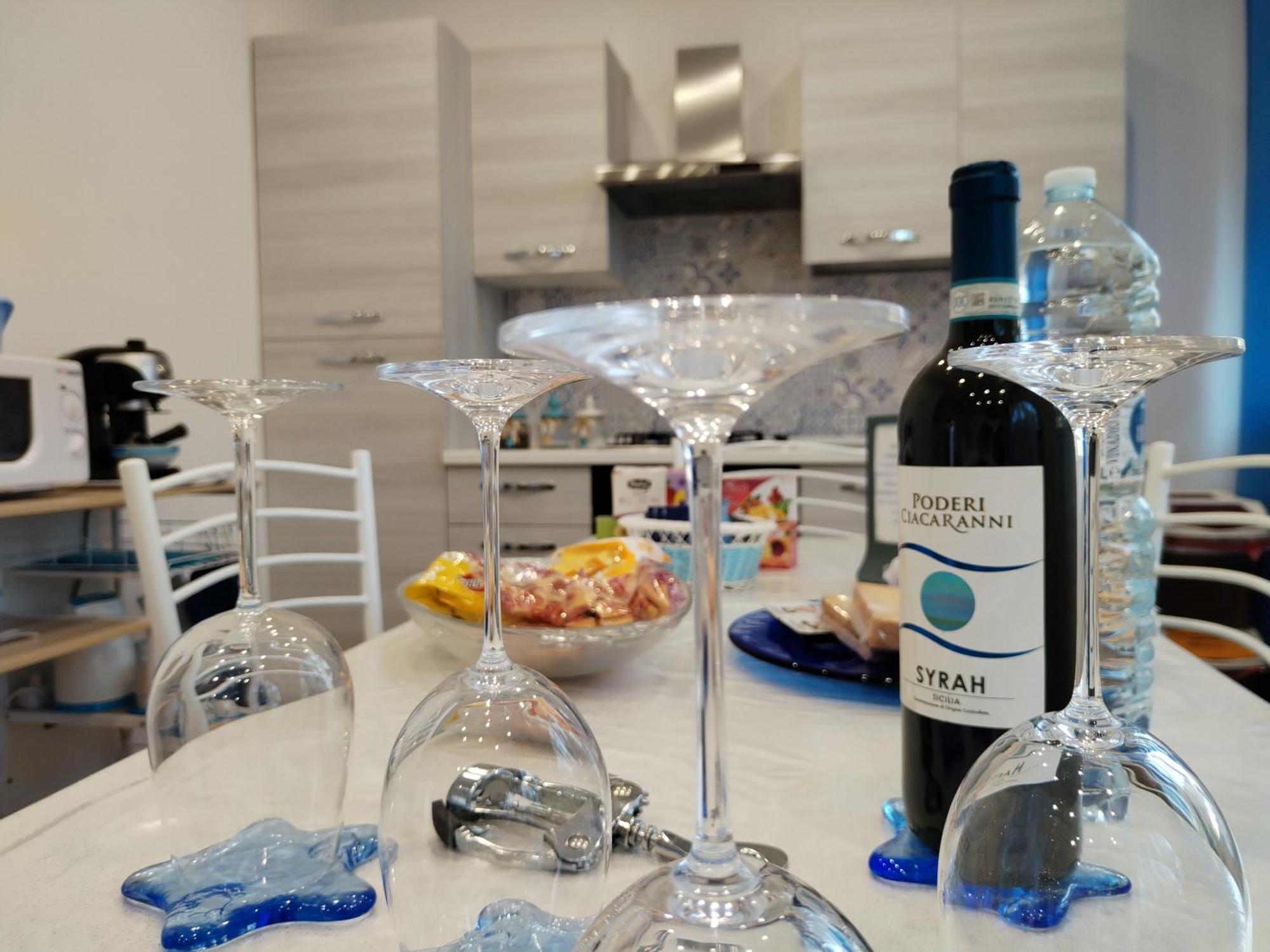 Вилла Momaliar House Кампофеличе-ди-Роччелла Экстерьер фото