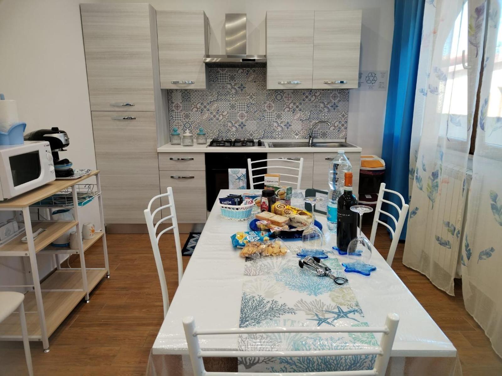 Вилла Momaliar House Кампофеличе-ди-Роччелла Экстерьер фото